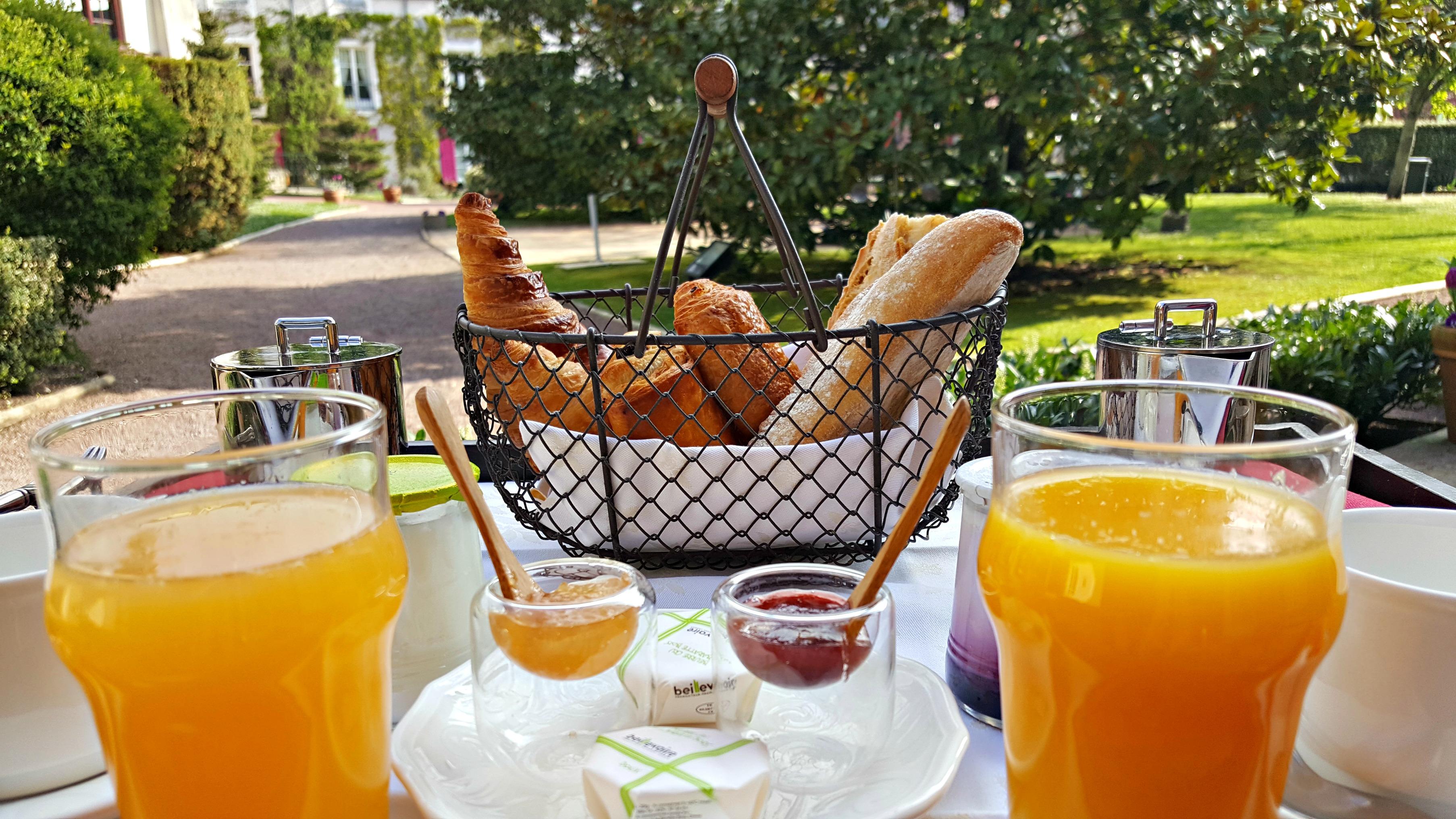 Отель Le Manoir De Греси Экстерьер фото