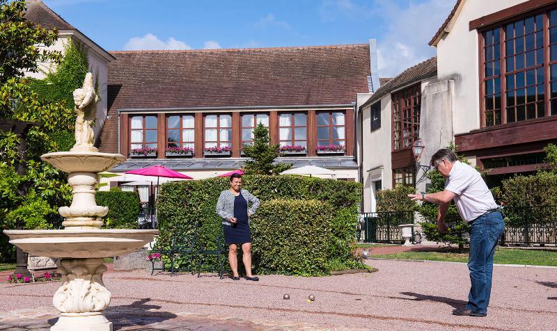Отель Le Manoir De Греси Экстерьер фото